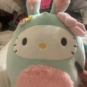 Hello Kitty Easter Squishmellow